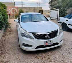 هيونداي أزيرا